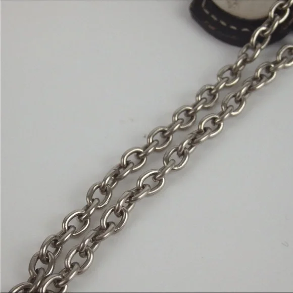 Burberry Kiss Lock Coin Purse with Chain Wrist strap - Picture 10 of 10